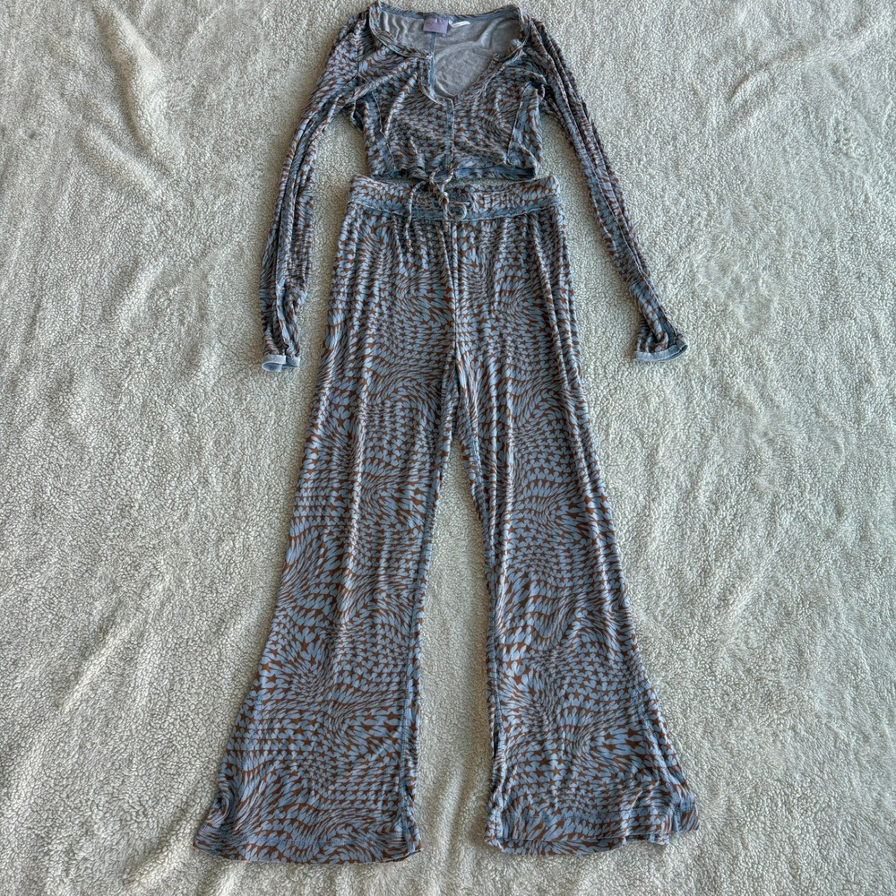 Out From Under Sweet Dreams Notch neck Sleep Set Flare Pant Crop Top Lounge S